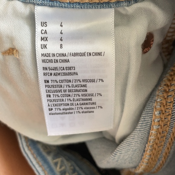 American Eagle Jean Shorts - Picture 4 of 4